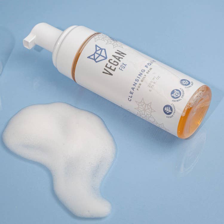 Espuma de limpeza com calêndula — Vegan Fox