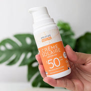 Protetor Solar SPF50 com Karanja e Algas Ativadoras de Bronzeado — 100% Natural, Sem Traços Brancos