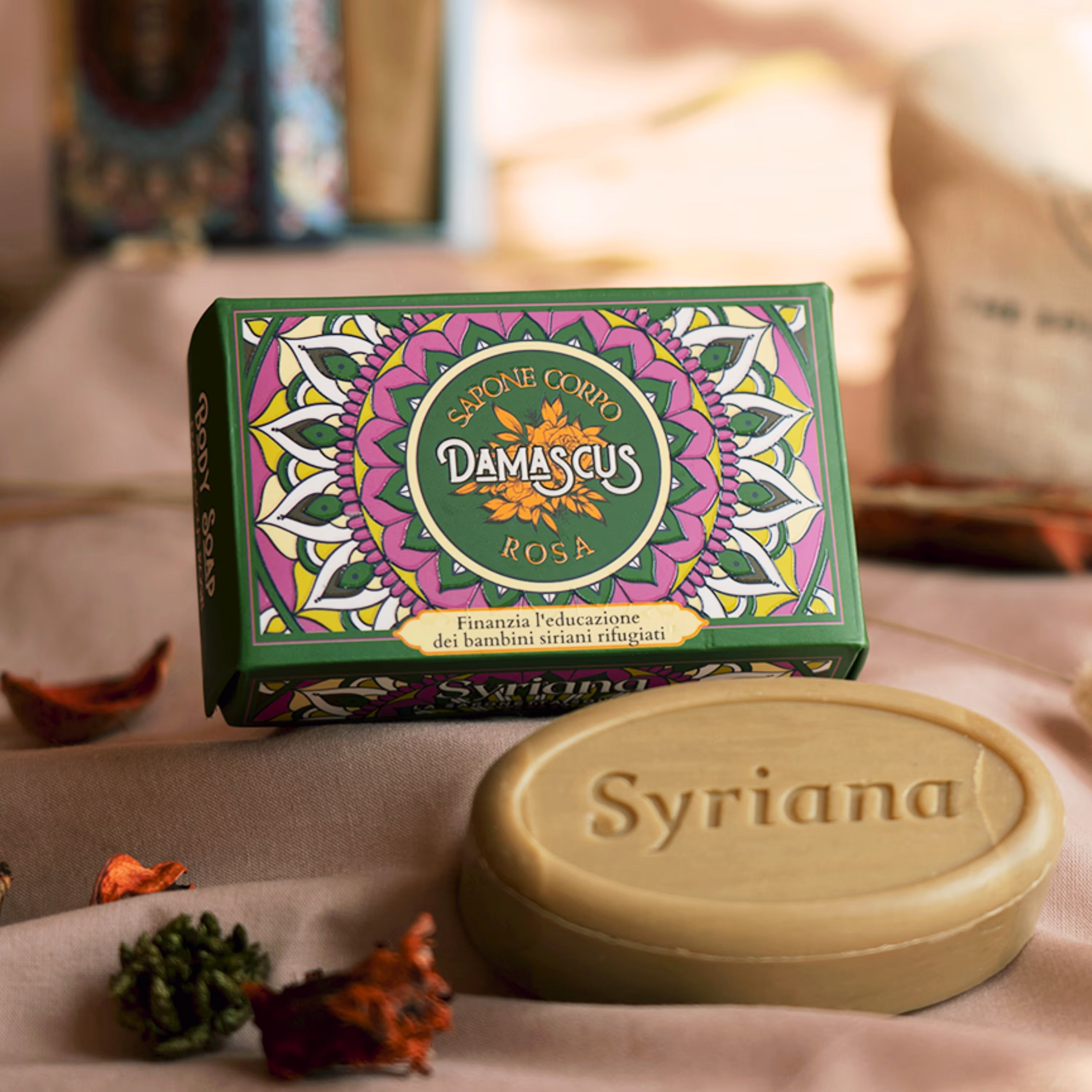 Sabonete Aleppo com Fragrância de Rosa Damascena, Almíscar Negro e Oud-Âmbar
