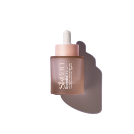 Essential Serum with hyaluronic acid and peptides